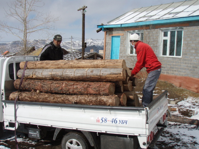 Delivery of wood